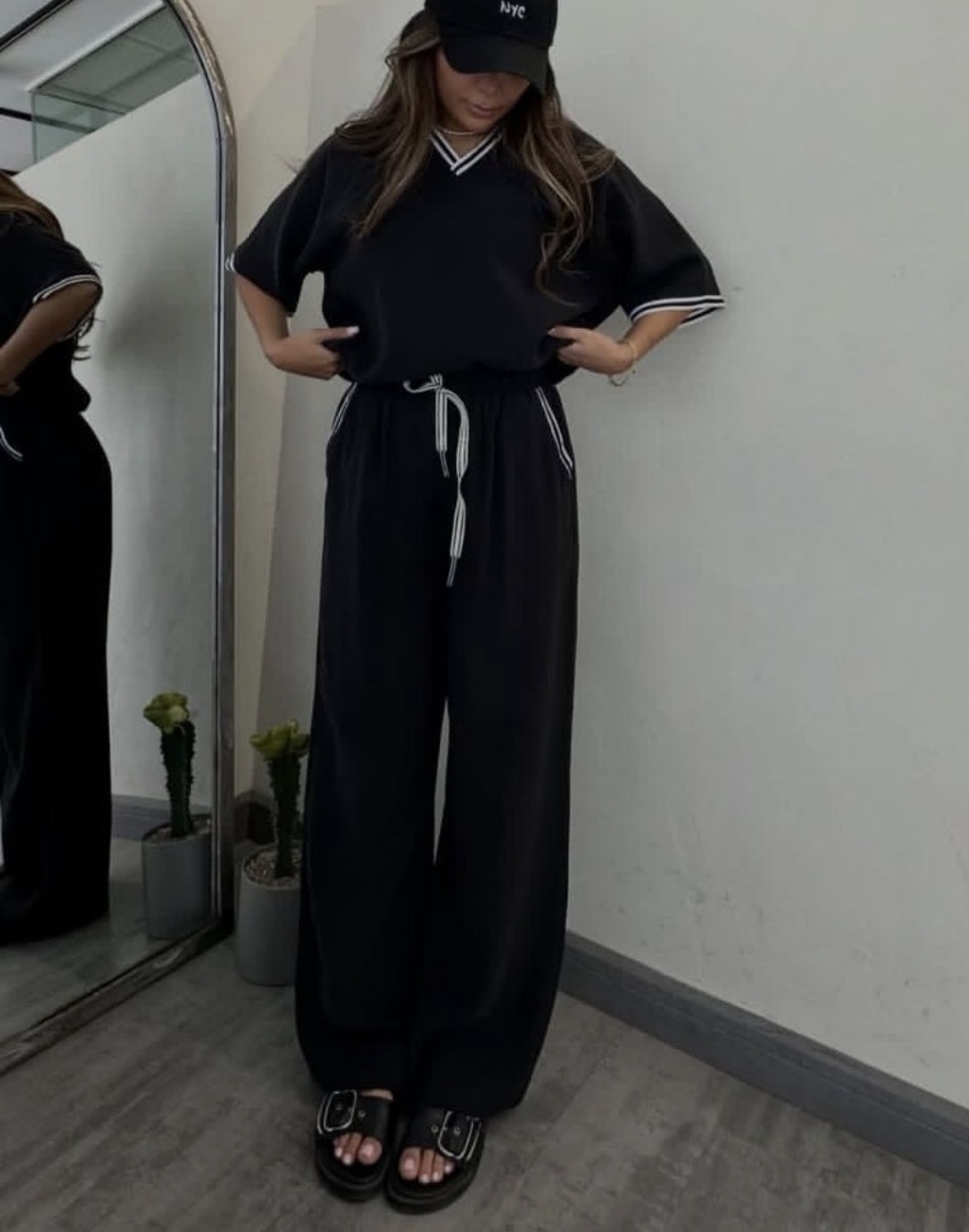 تیشرت و شلوار